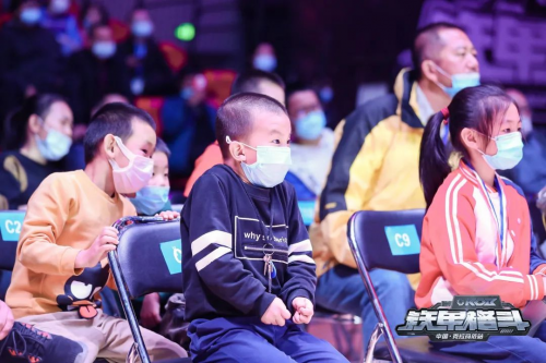KOB克拉玛依站圆满落幕铁甲格斗燃动石油之城(图10)