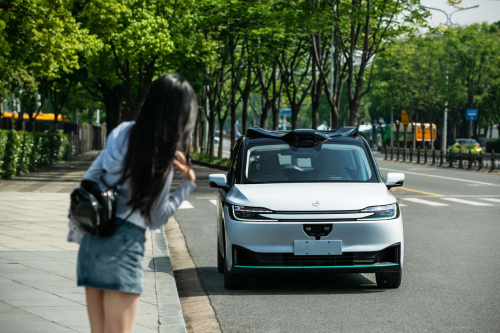 布局无人出租车市场的颐驰06有何过人之处？(图6)