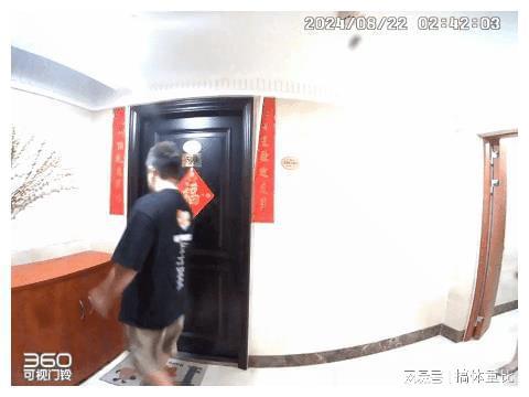 邻居群聊疯传：一男三小时携两女回家！网友却一边倒指责