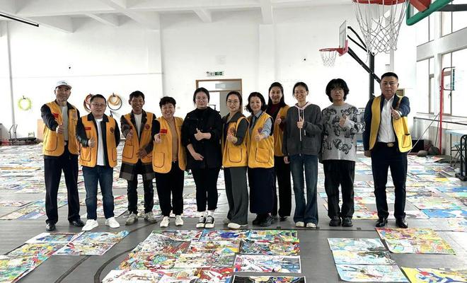服务 妙手绘蓝图 童心盼和平——2024·全国少年儿童世界和平海报作品征集活动衢州分展区举办评选活动(图5)