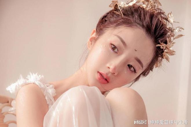 林轻烟慕容夙玦+林轻烟慕容夙玦+照常上班(图2)