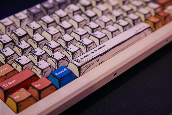 Blacklyte逐夜亮相2025 CES 生态新品震撼登场(图8)