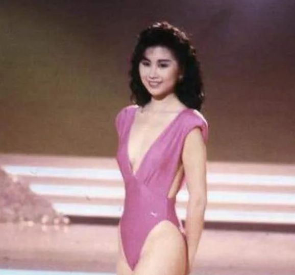 香港第一欲女被前夫曝光私生活如今怎么样了