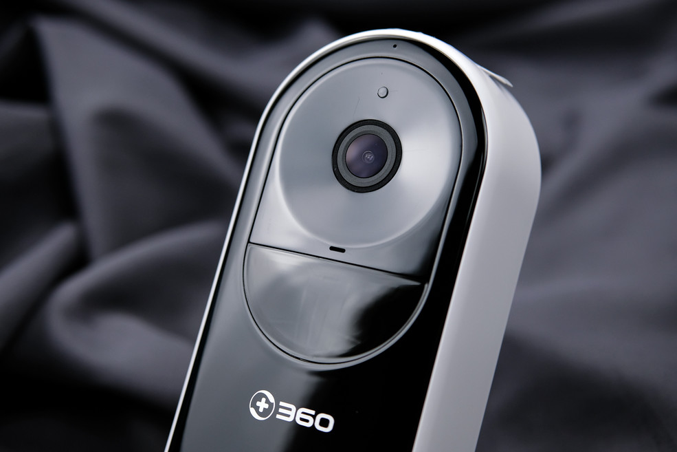 替换防盗门上的猫眼让春节出远门家里安防也有门前的一道保障：360智能可视门铃(图6)