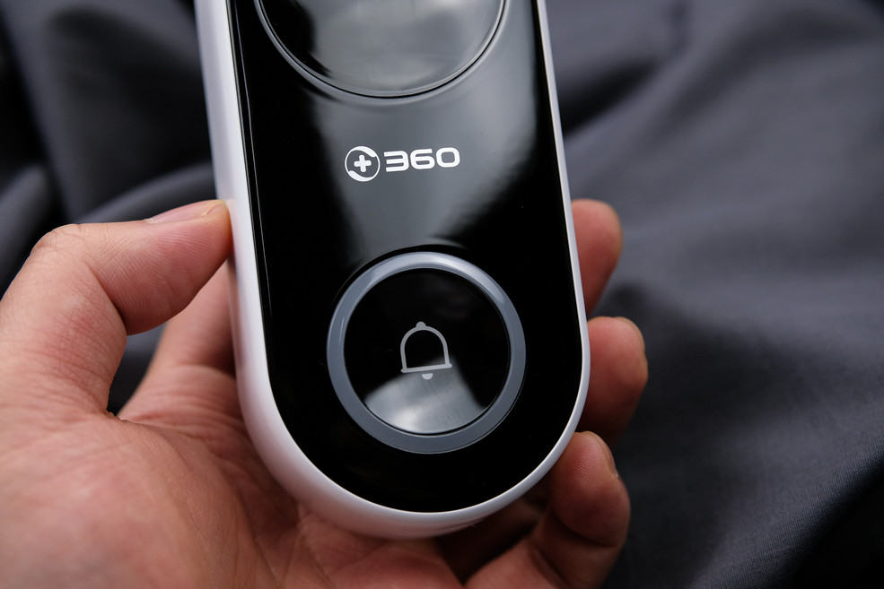 替换防盗门上的猫眼让春节出远门家里安防也有门前的一道保障：360智能可视门铃(图7)