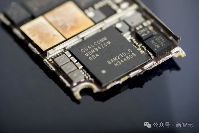 史上最薄iPhone来了！苹果2025路线图大剧透可惜没有Vision Pro(图2)