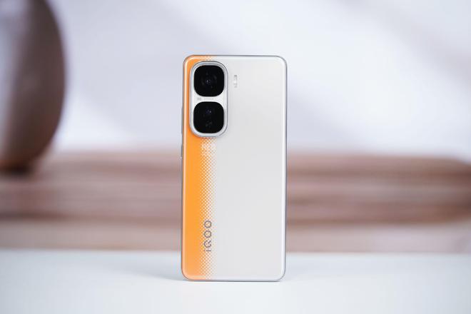 红米K80 Pro、一加Ace 5 Pro、线iQOO Neo10比拼(图4)