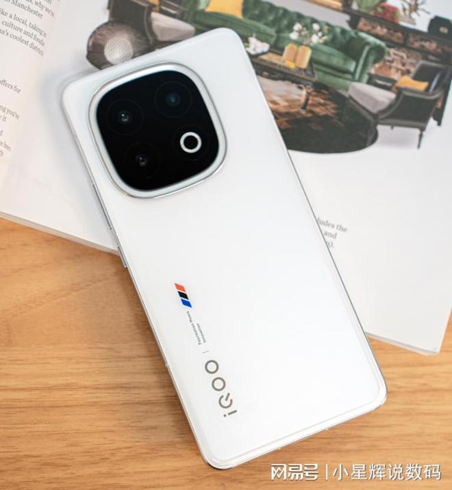 2024“信号最佳”的4款手机联网又快又稳地下室也有网络(图6)