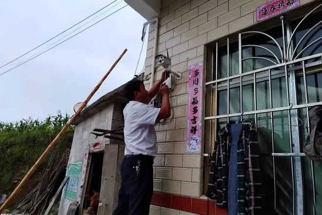 今日生效！自家门口安装摄像头可能犯法快看看你家安的合理吗(图15)