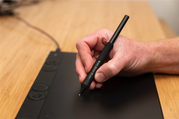 Wacom发布新一代旗舰Intuos Pro专业数位板(图3)