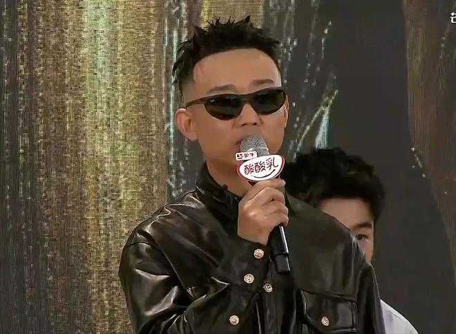 《歌手》首发官宣！横跨地球请的阵容被嘲不合理！输赢一目了然(图3)