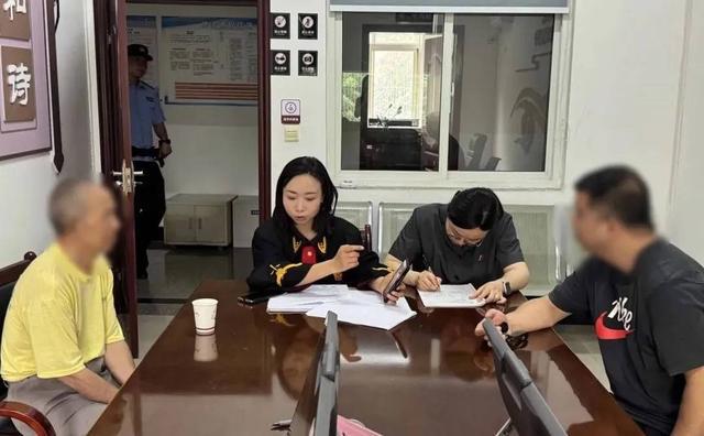 家门口安装可视门铃被邻居告“侵犯隐私” 法院判决：拆除(图2)