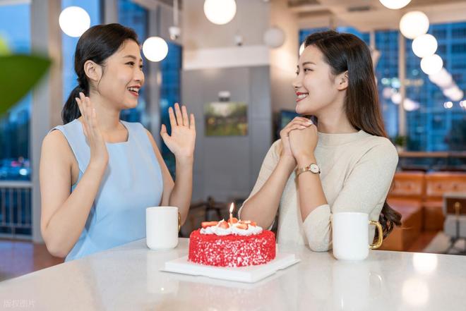 农村老话说“一年不过两个生日”为什么这么说？(图1)