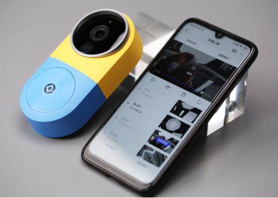 一只小黄人大眼萌做你的门神是什么体验？(图5)