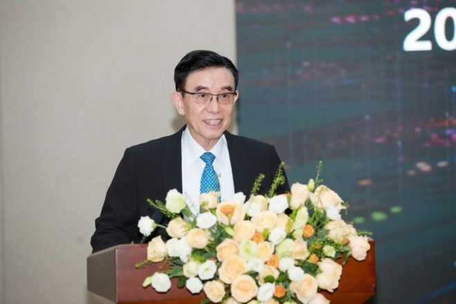 尹志尧的“并购术”：中国半导体设备平台化突围利器