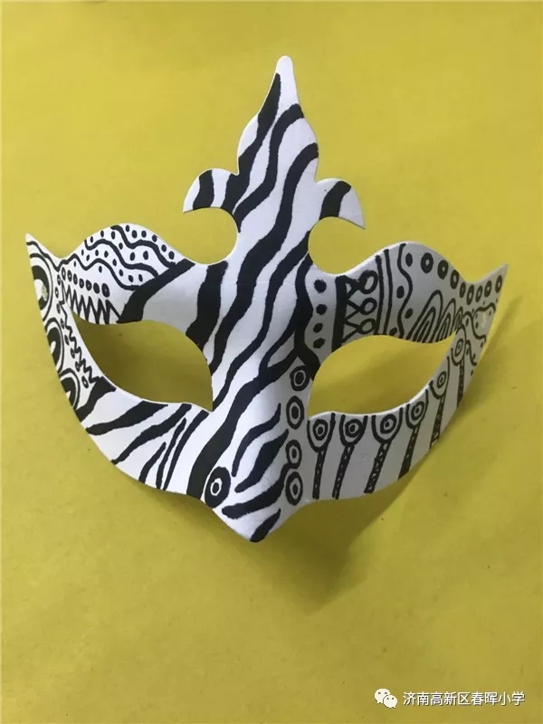 春晖小学举办“面具DIY手绘展”活动(图2)